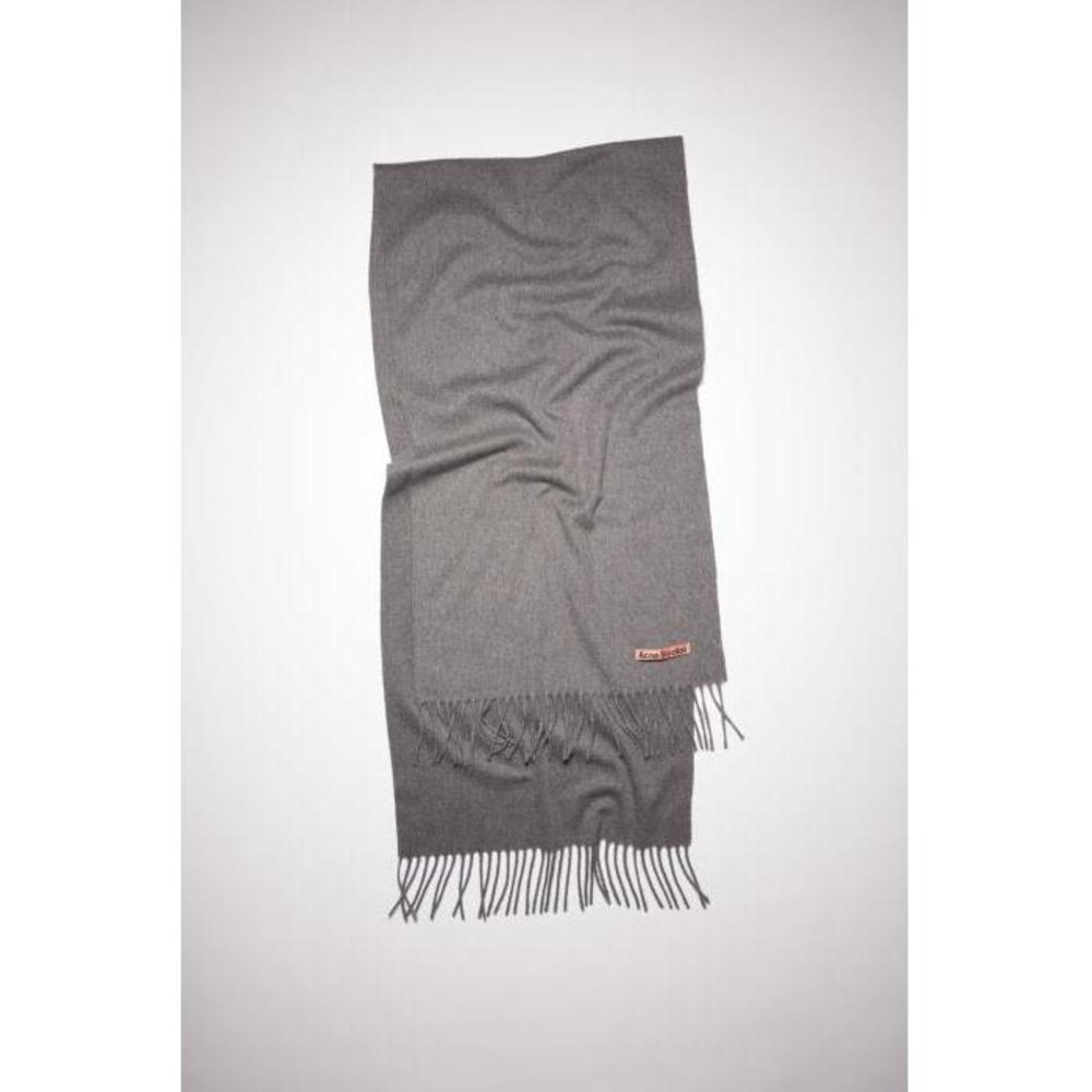아크네스튜디오 여성 스카프 숄 Cashmere fringe scarf Narrow CA0156-990이끌라아크네 스튜디오