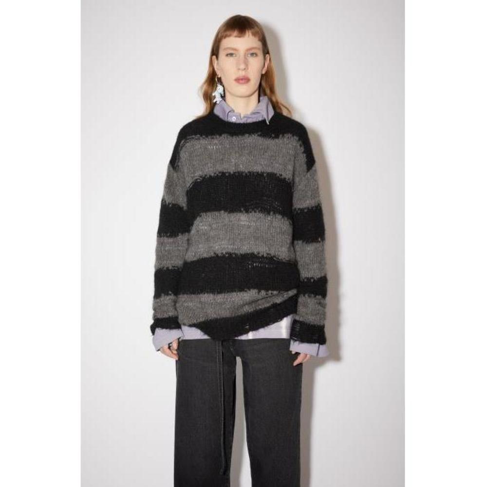 아크네스튜디오 여성 니트웨어 Distressed striped sweater A60243-AMA이끌라기본브랜드