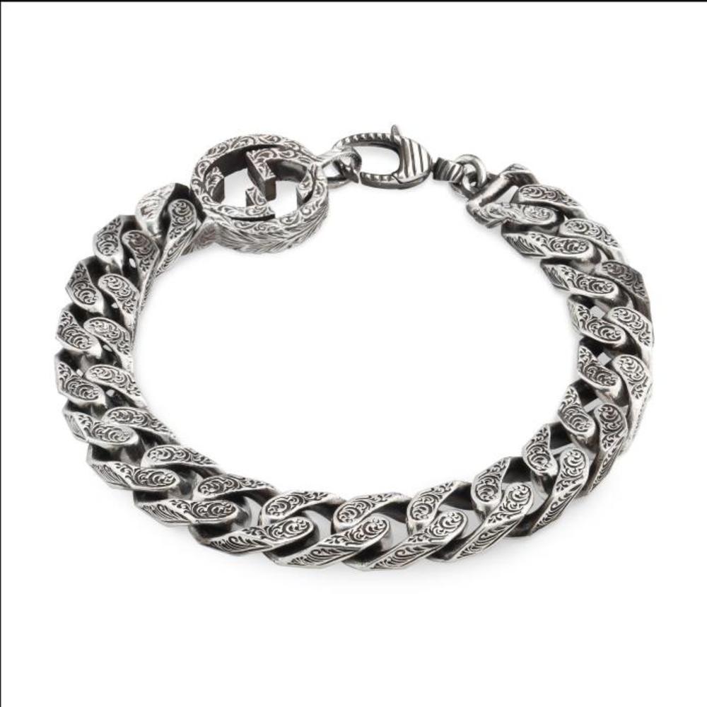 구찌 남성 팔찌 Interlocking G chain bracelet in silver 454285J84000811이끌라구찌