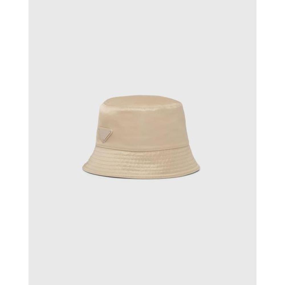 프라다 여성 모자 1HC137_2DMI_F0F24 Re Nylon bucket hat이끌라프라다