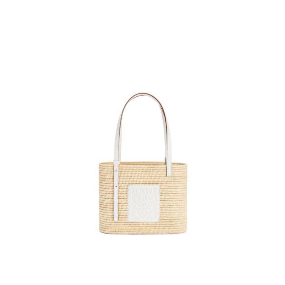 로에베 여성 토트백 탑핸들백 Small Square Basket bag in raffia&amp;calfskin Natural/White A223099X08이끌라로에베