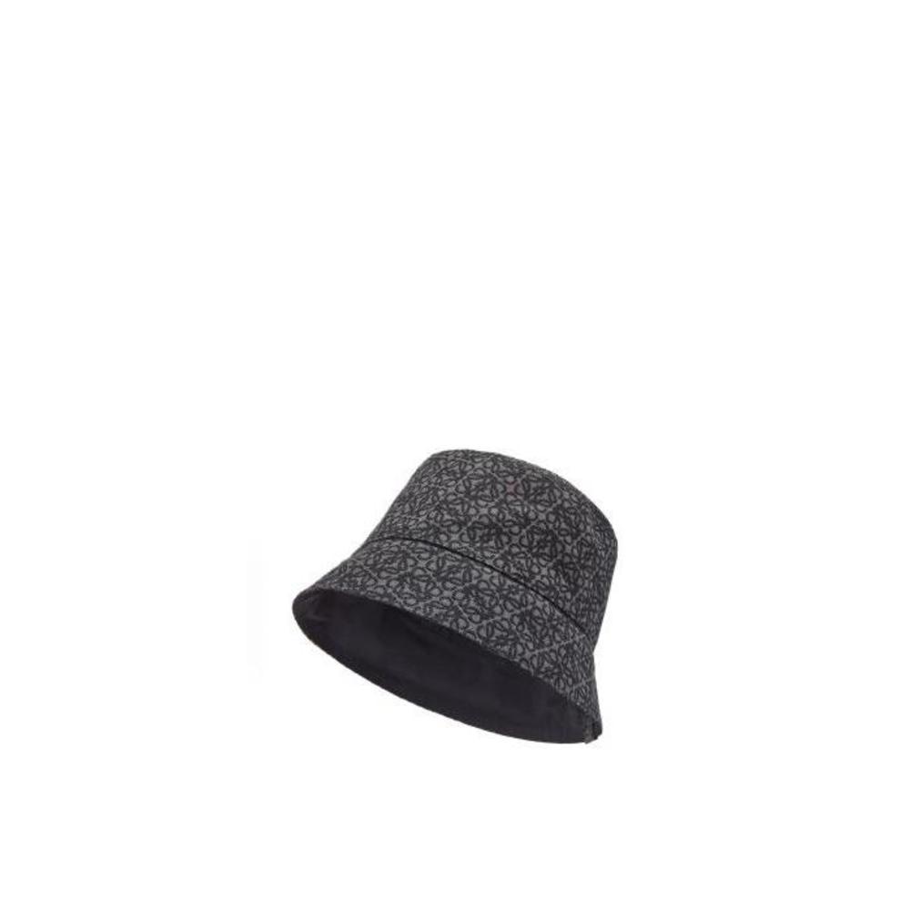 로에베 남성 모자 Reversible Anagram bucket hat in jacquard&amp;nylon Anthracite/Black K820HB1X13이끌라로에베