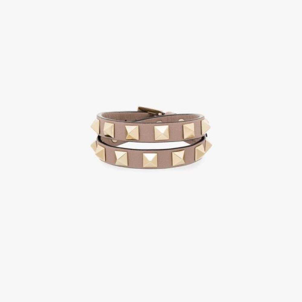 베르사체 여성 팔찌 neutral Rockstud leather wrap bracelet 15159656_WJ0703VIT이끌라발렌티노
