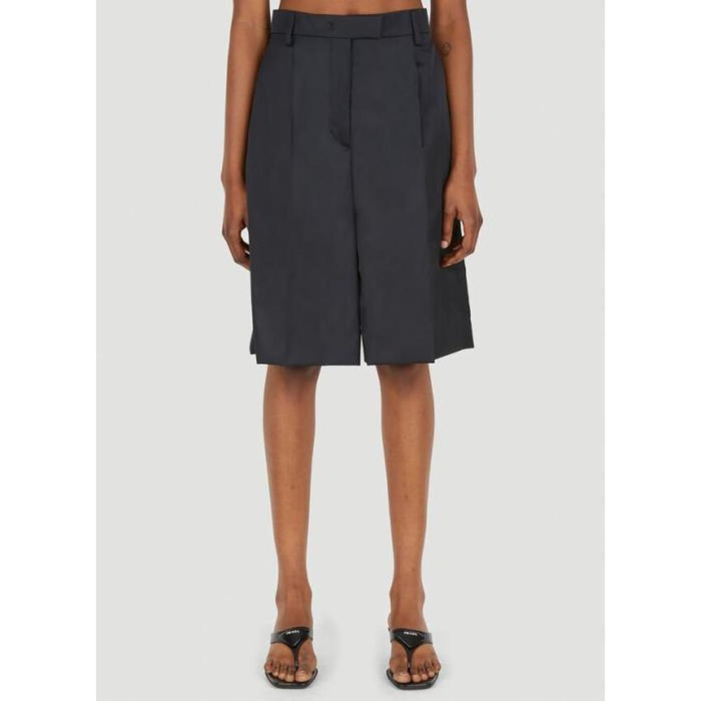 프라다 여성 바지 데님 Re Nylon Bermuda Shorts in Black pra0249011blk이끌라프라다
