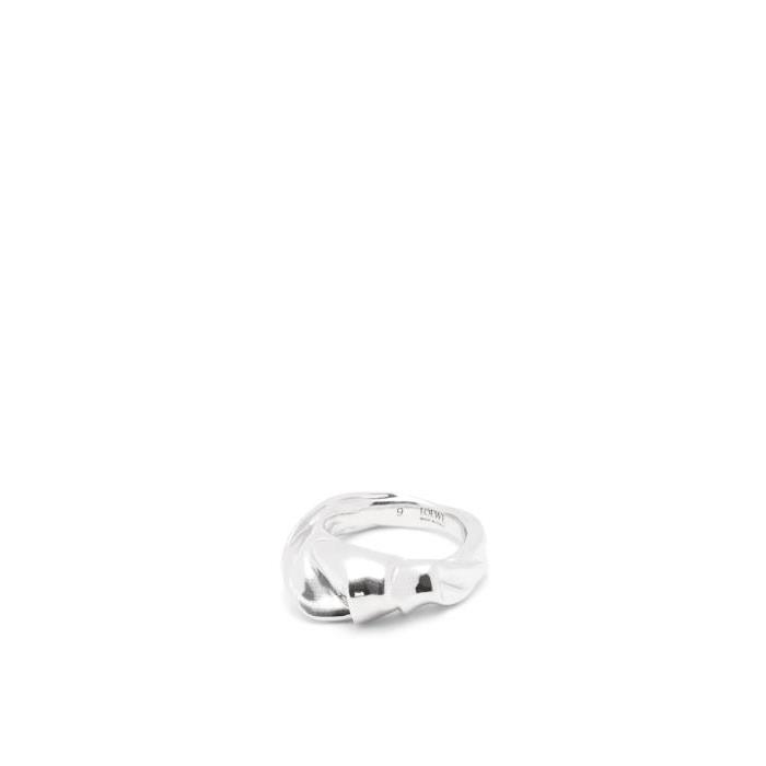 로에베 여성 반지 Nappa twist chunky ring in sterling silver Silver J917305X02-1160이끌라로에베