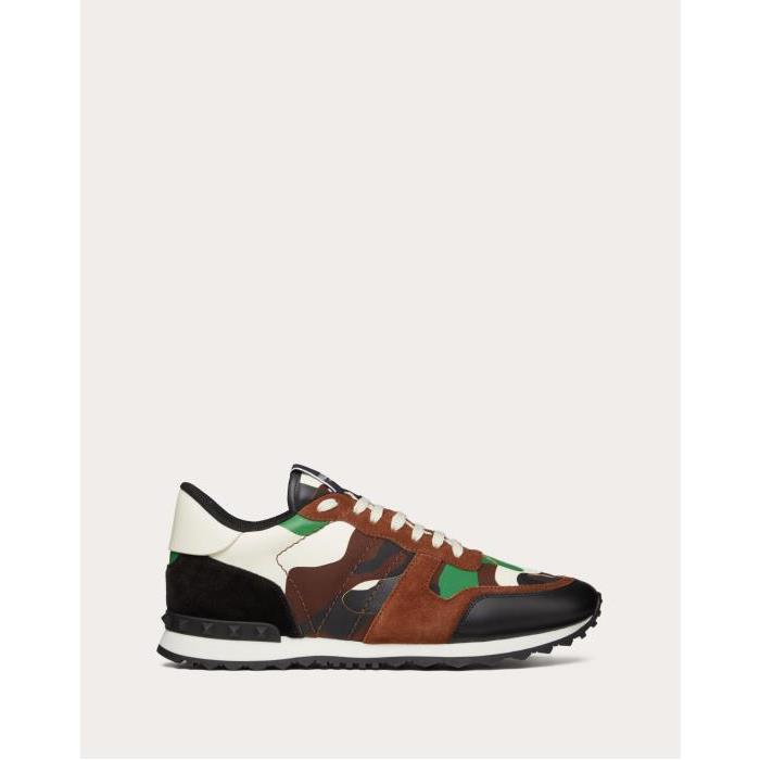 발렌티노 남성 스니커즈 운동화 Camouflage Rockrunner Sneaker for Man in Brown/multicolour | Valentino GB YS0723TCC_74S이끌라발렌티노