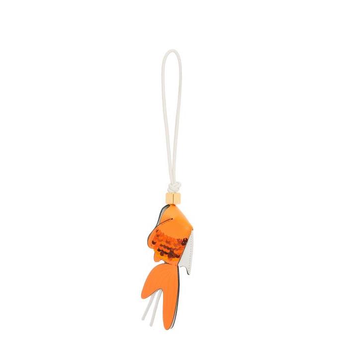 로에베 여성 키링 가죽소품 Fish charm in classic calfskin Orange/Soft White C621232XDF-4567이끌라로에베