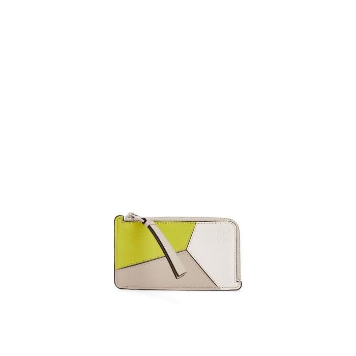 로에베 여성 카드지갑 Puzzle coin cardholder in classic calfskin Lime Yellow/Light Oat C510R50X04-6341이끌라로에베