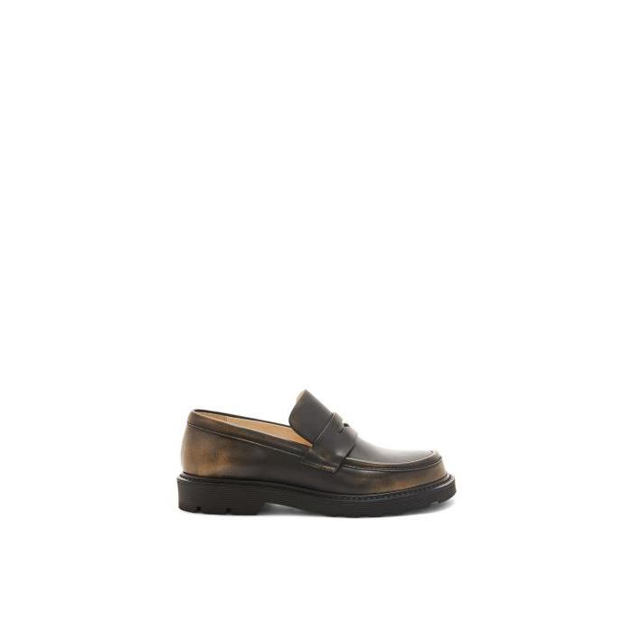 로에베 여성 로퍼 레이스업 Blaze loafer in bicolour brushed off calfskin Medium Concealer/Black L815290X13-6063이끌라로에베