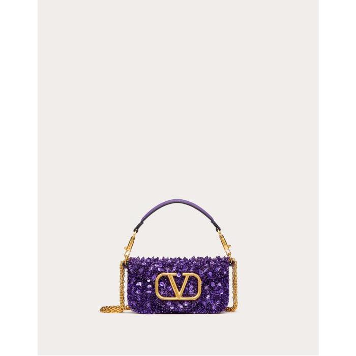 발렌티노 여성 숄더백 크로스백 Small Loco Shoulder Bag With 3d Embroidery for Woman in Astral Purple | Valentino GB WB0K53BYY_YU4이끌라발렌티노