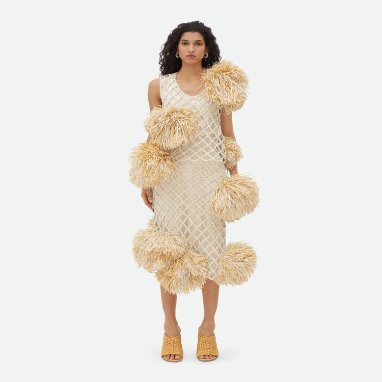 보테가베네타 여성 블라우스 셔츠 Paper Mesh Crochet Top With Pompom 782768V3W309003이끌라보테가베네타
